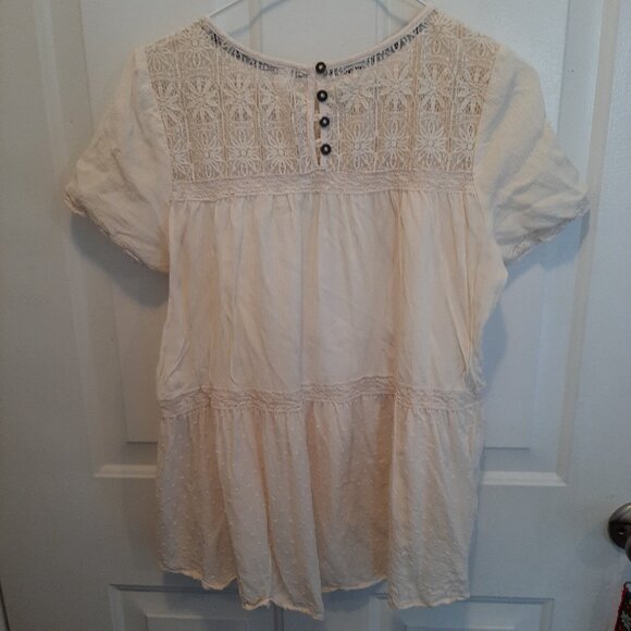 Xhilaration Semi-sheer Swiss Dot Top; Crochet Lace Trim; Large; EUC - Picture 2 of 4